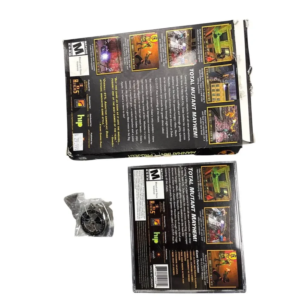 2002 Duke Nukem Manhattan Project 3D Realms Small Box PC complete with keychain